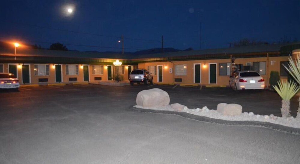 Classic Inn Motel - photo 30