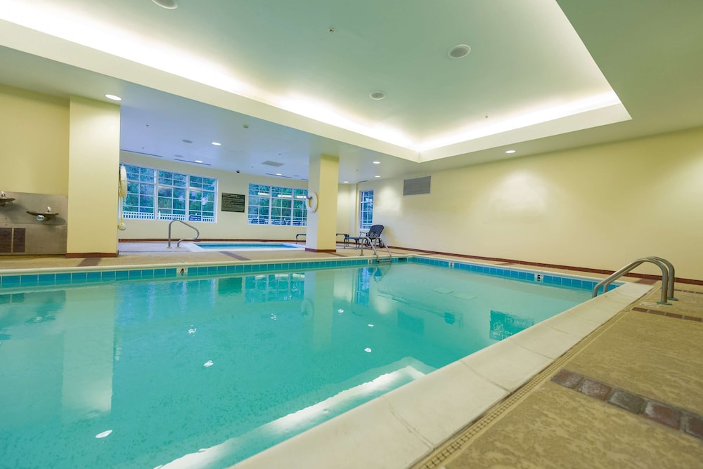 Hampton Inn & Suites Vicksburg - photo 53