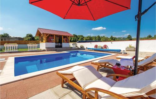 Cozy Home In Gospic With Sauna — 4-Star Luxury Hotel in Gospic, Croatia