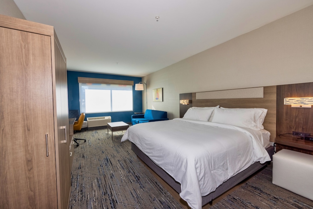 Holiday Inn Express & Suites Harrisonburg University Area by IHG - photo 16