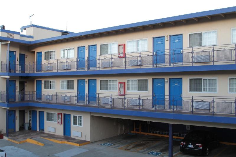 Surf Motel - photo 7