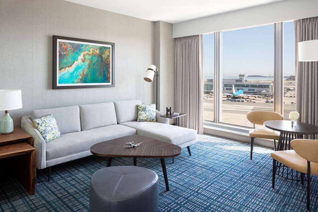 Grand Hyatt at SFO - photo 15