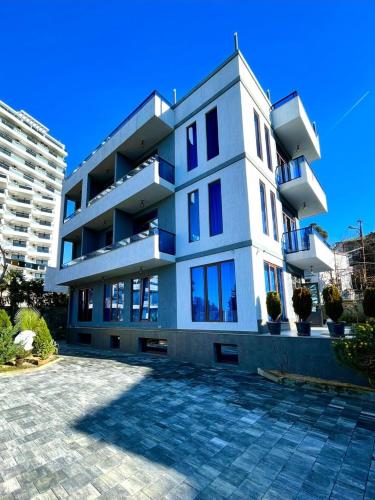 Queen Tamar - carbon neutral hotel in Batumi