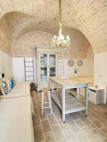 Dimora Ennui Ostuni — 4-Star Luxury Hotel in Ostuni, Italy