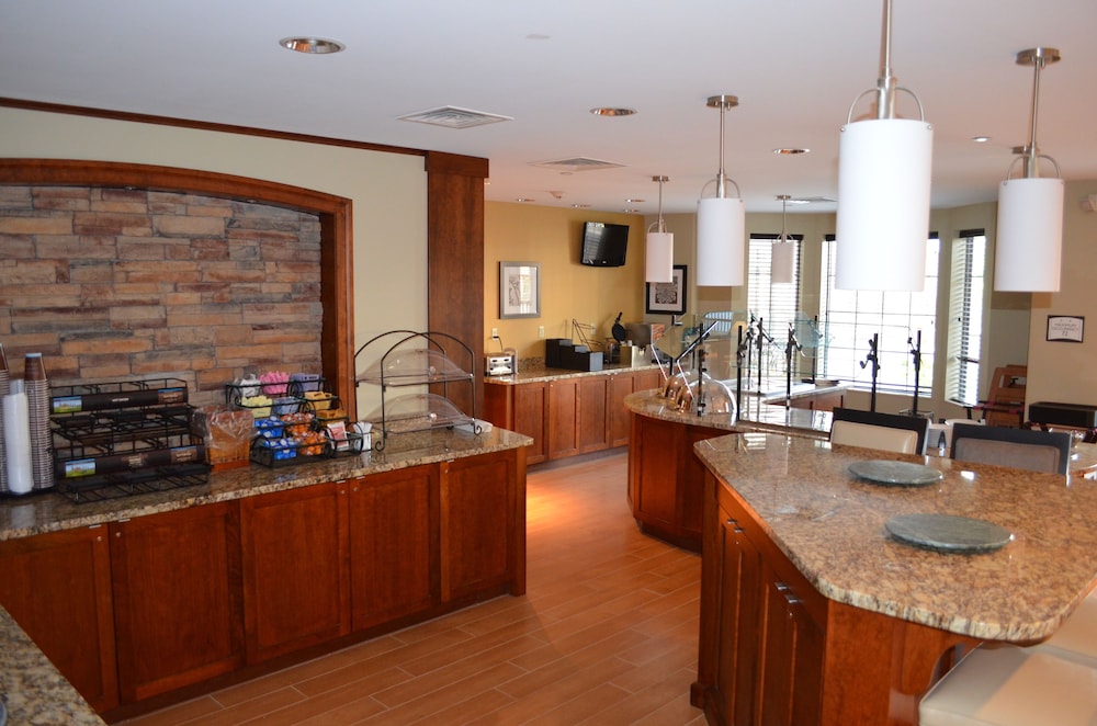 Staybridge Suites Bowling Green by IHG - photo 54