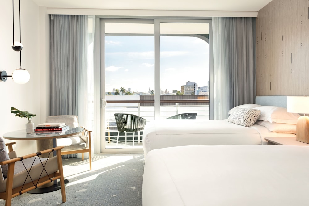 Kimpton Hotel Palomar South Beach by IHG - photo 19