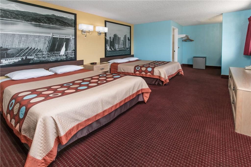 Super 8 by Wyndham Bishop - photo 12