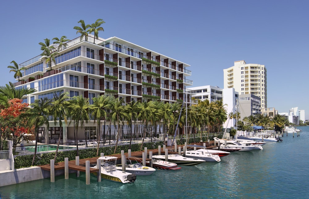 Grand Beach Hotel Bay Harbor - featured photo