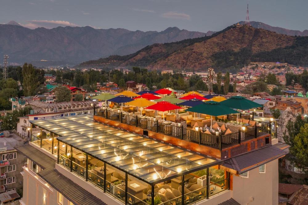 Hotel Meerz — Srinagar — photo 2