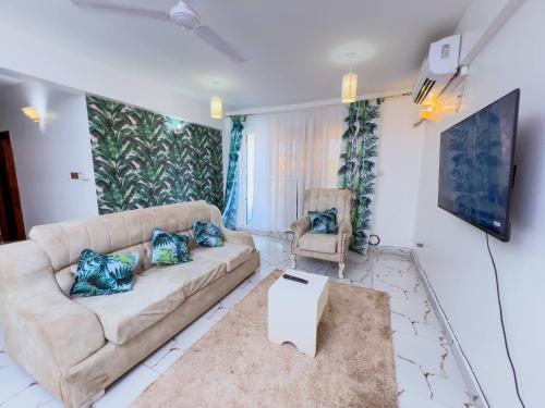 Ln Nyali Three Bedroom Fully Furnished Apartment With A Swimming Pool — 4-Star Luxury Hotel in Mombasa, Kenya