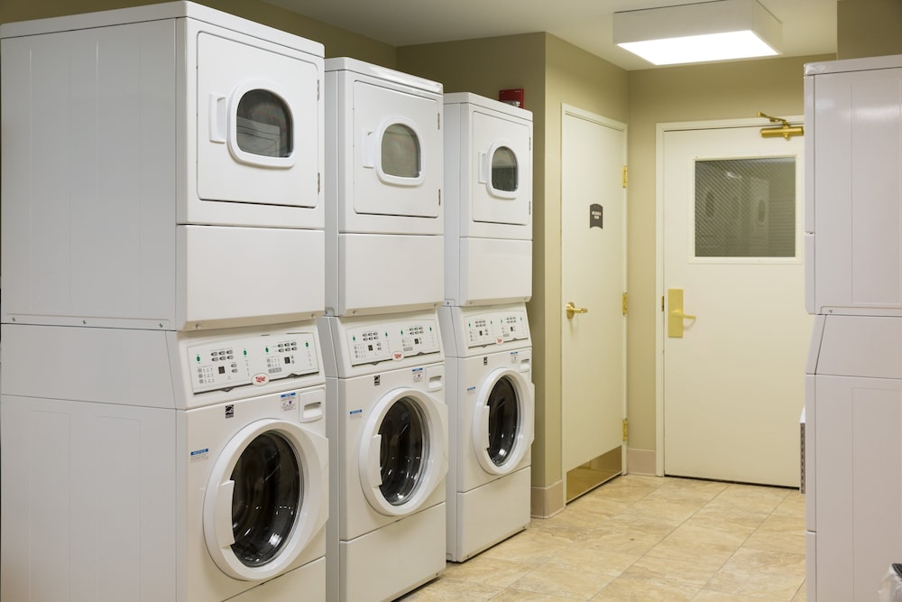 Staybridge Suites Toledo Maumee by IHG - photo 23