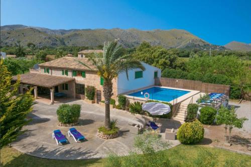 Can Pou Petit - carbon neutral hotel in Pollenca