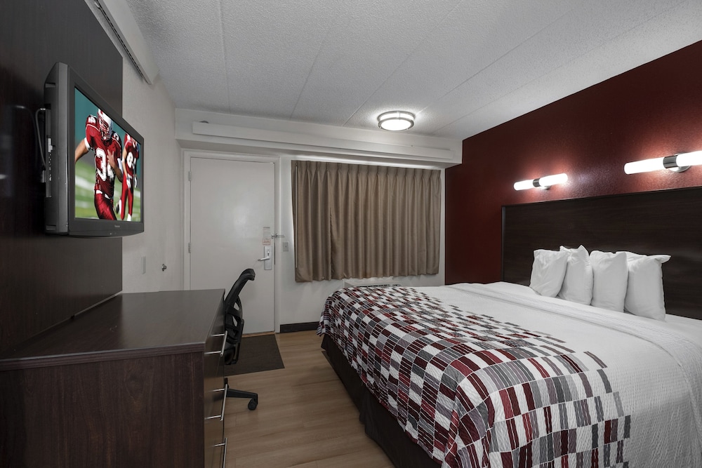 Red Roof Inn Washington DC Lanham - photo 6