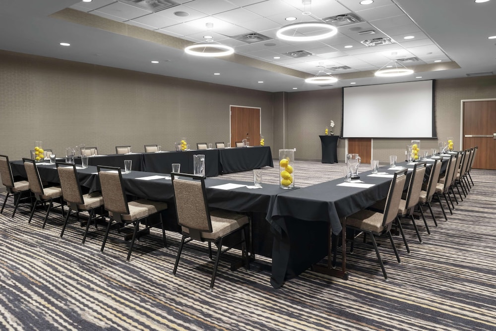 Hilton Garden Inn Denver Thornton - photo 38