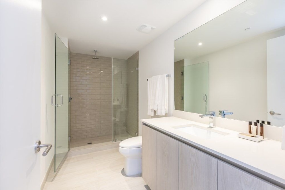 Hyde Beach House Luxury resort 3 Bedroom Condo by RedAwning - photo 16