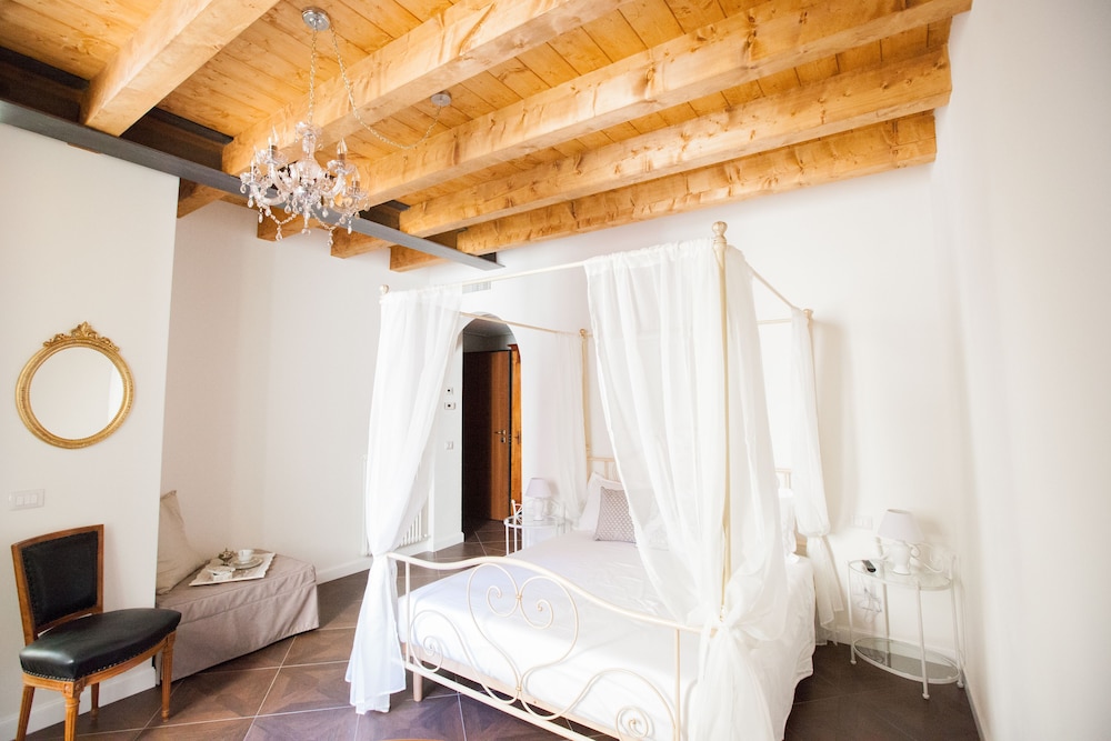 Alessia’s Place in Como, Italy