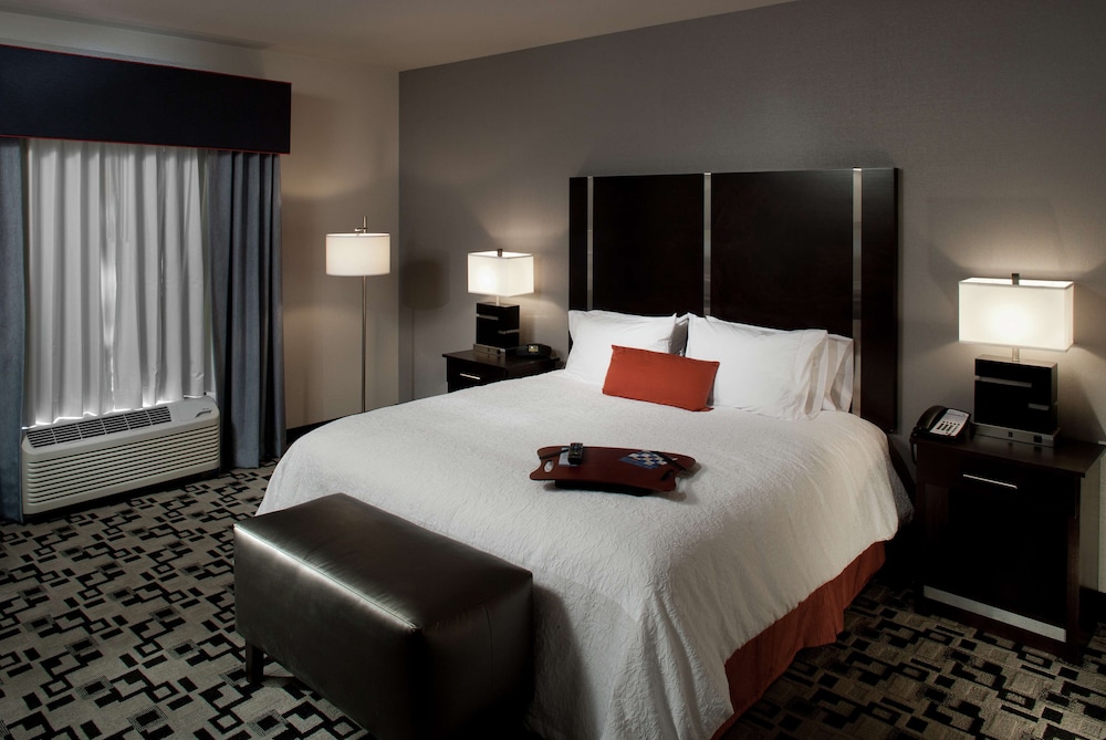 Hampton Inn & Suites Marksville - photo 10