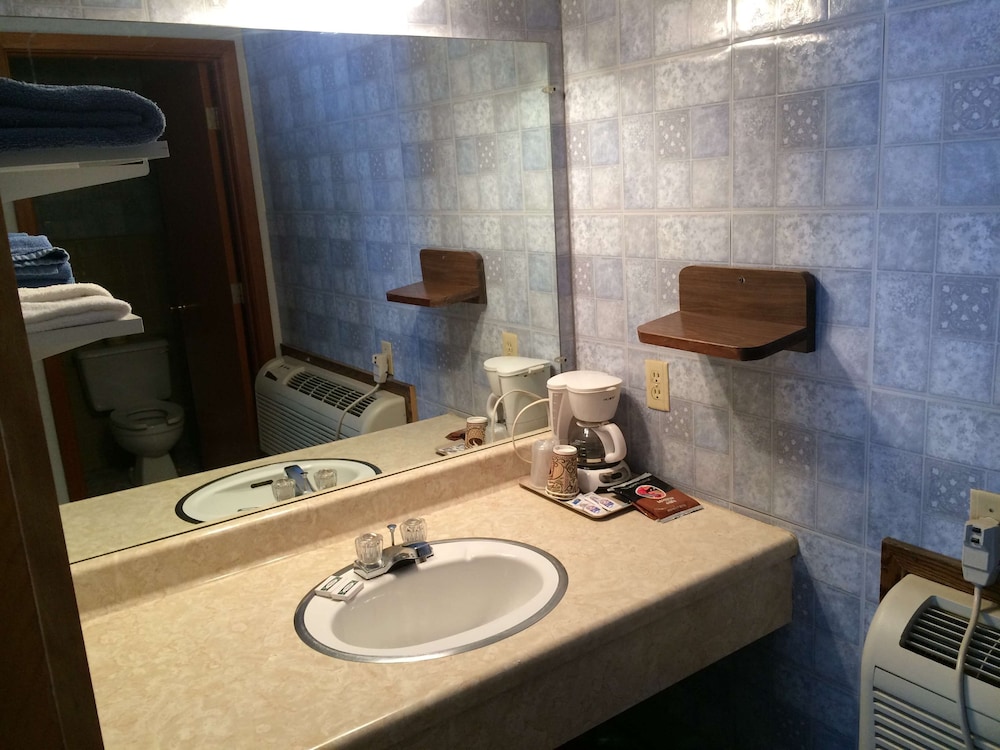 Custom Stay Thief River Falls - photo 14