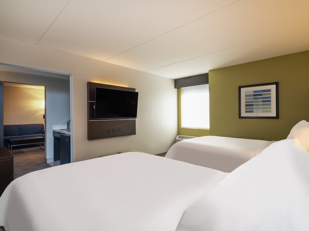 Holiday Inn Express Minneapolis West Plymouth by IHG - photo 9
