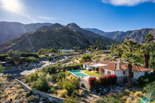 Cielo Vista Retro Palm Springs Getaway in Palm Springs, United States