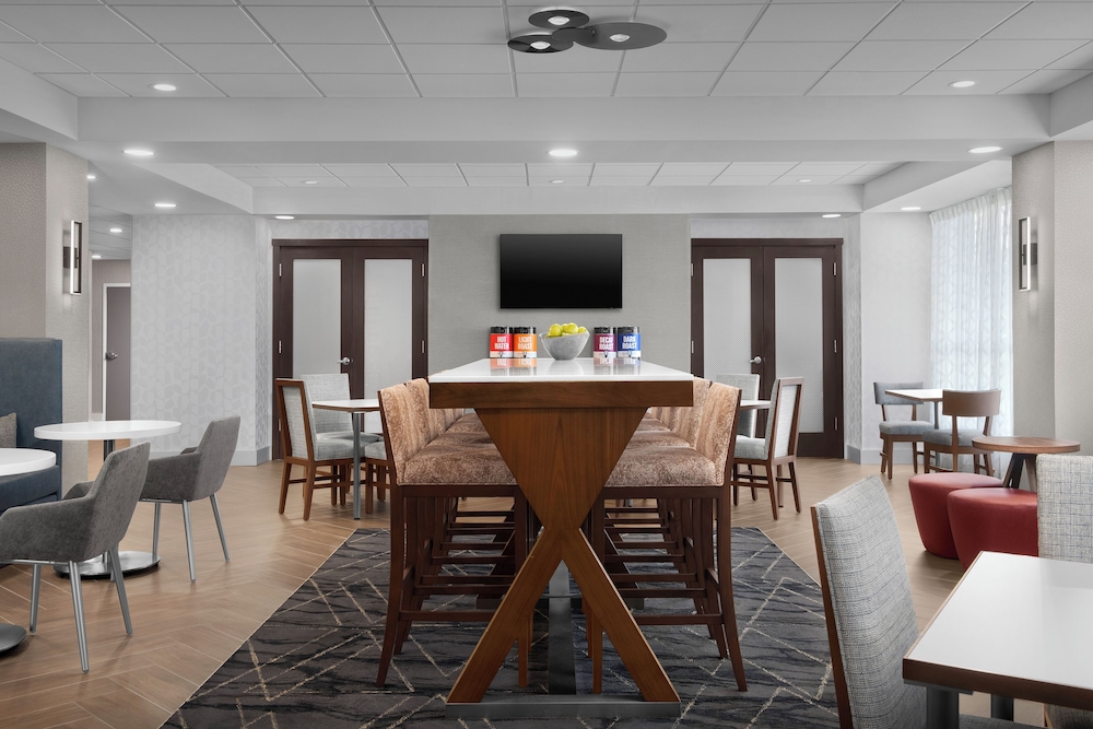 Hampton Inn Ithaca - photo 29
