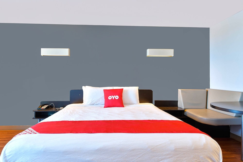 Oyo Hotel Valdosta Ga I 75 - photo 10