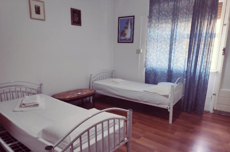 Hostelroma - carbon neutral hotel in Rome