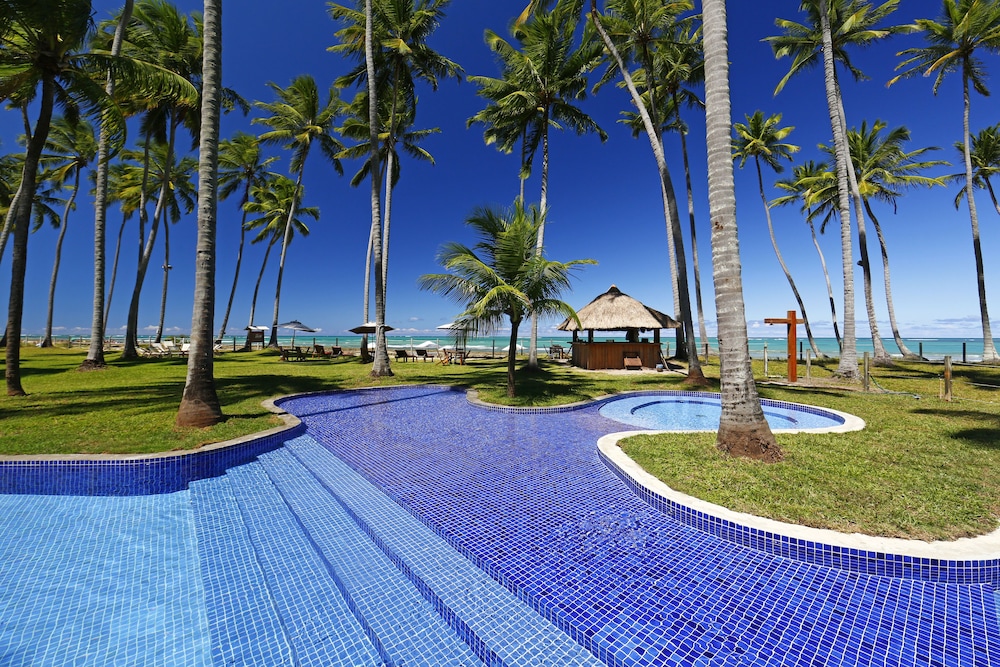 Pontal dos Carneiros Beach Bungalows — hotel in Tamandare