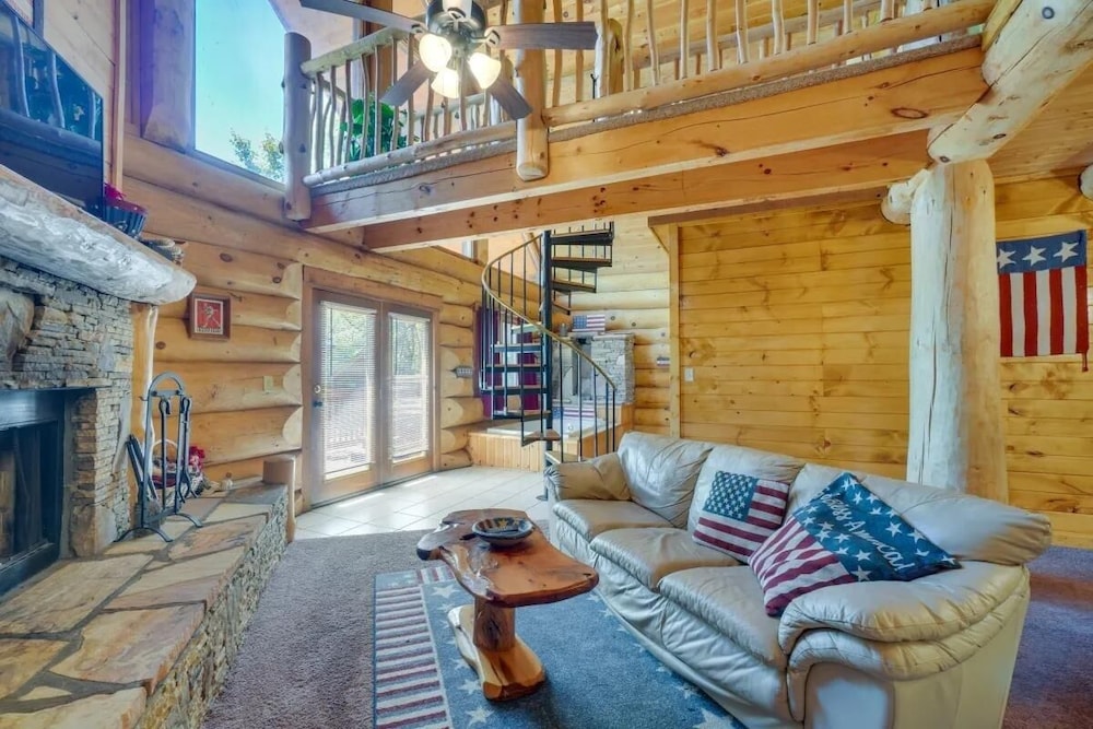 American Views 2 Bedroom Cabin by Heavenly Views Resort - photo 7