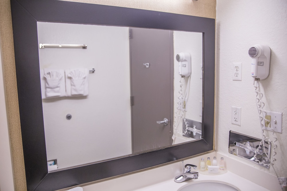 Hudson River Hotel - photo 19