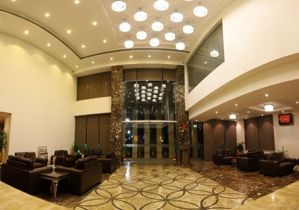 Hotel Shanti Palace — Ujjain