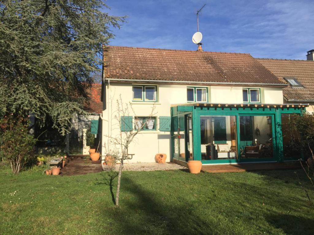 Les Feuilles Jaunes — hotel in Chantenay-Saint-Imbert