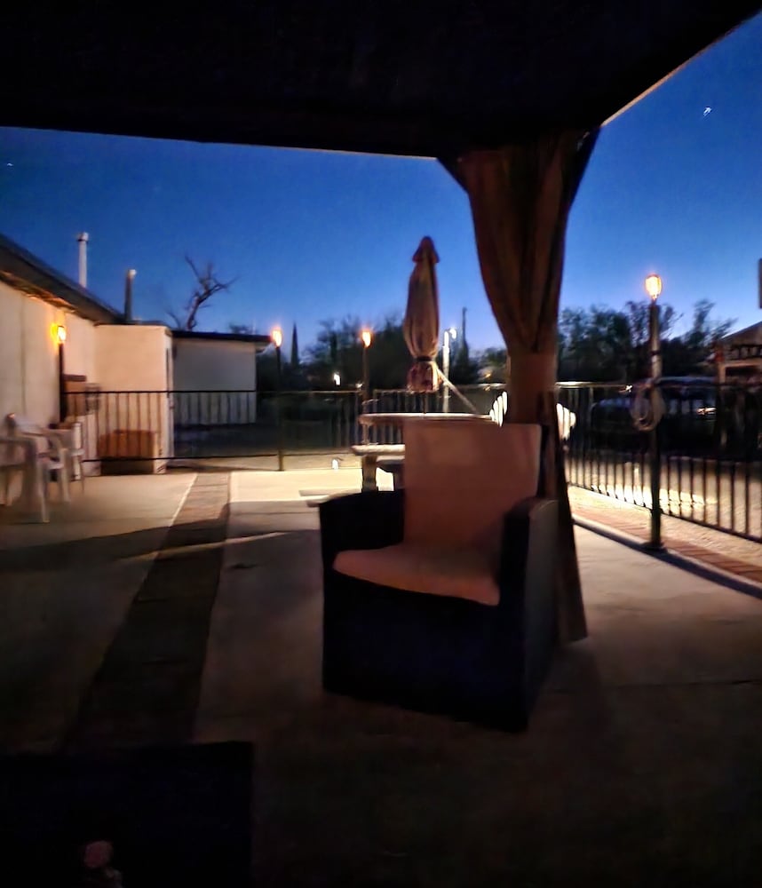 Rose's Motel - photo 50