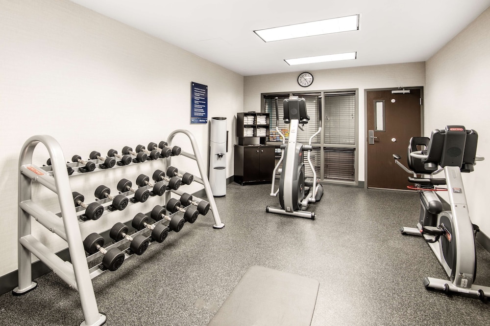 Hampton Inn & Suites Las Vegas Henderson - photo 30