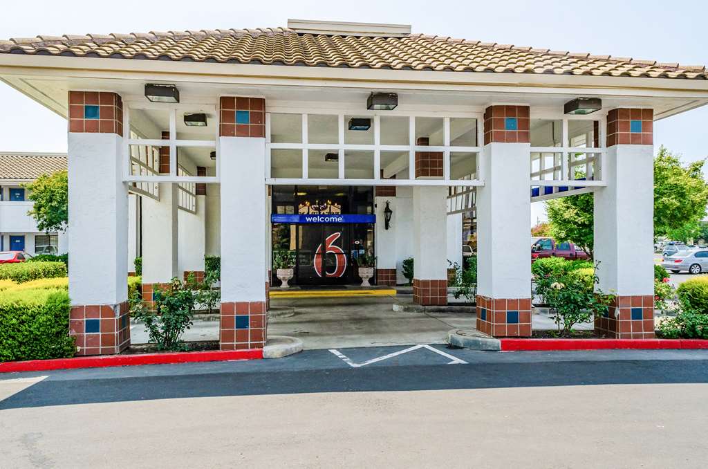 Motel 6 Oakdale CA - photo 5