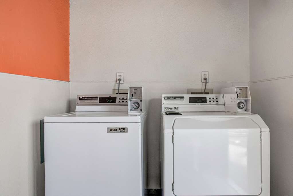 Motel 6 Carson City NV - photo 22
