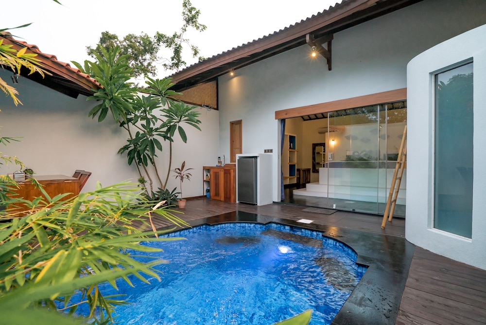 Stay Shark Villas Gili Air — 4-Star Luxury Hotel in Gili Air, Indonesia