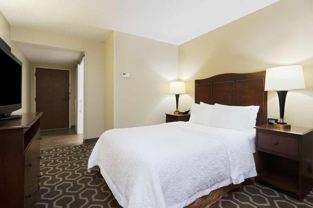 Hampton Inn Tampa International Airport Westshore - photo 15