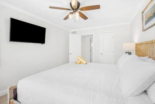 Palm Cay 5 in Holmes Beach, United States