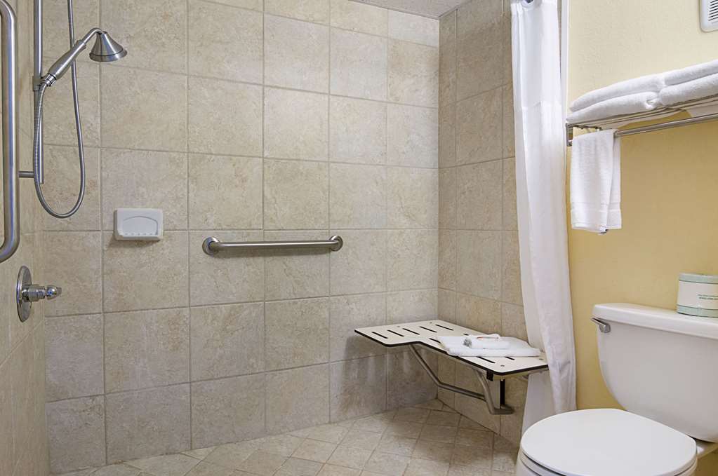 Quality Inn Calhoun North I 75 - photo 6