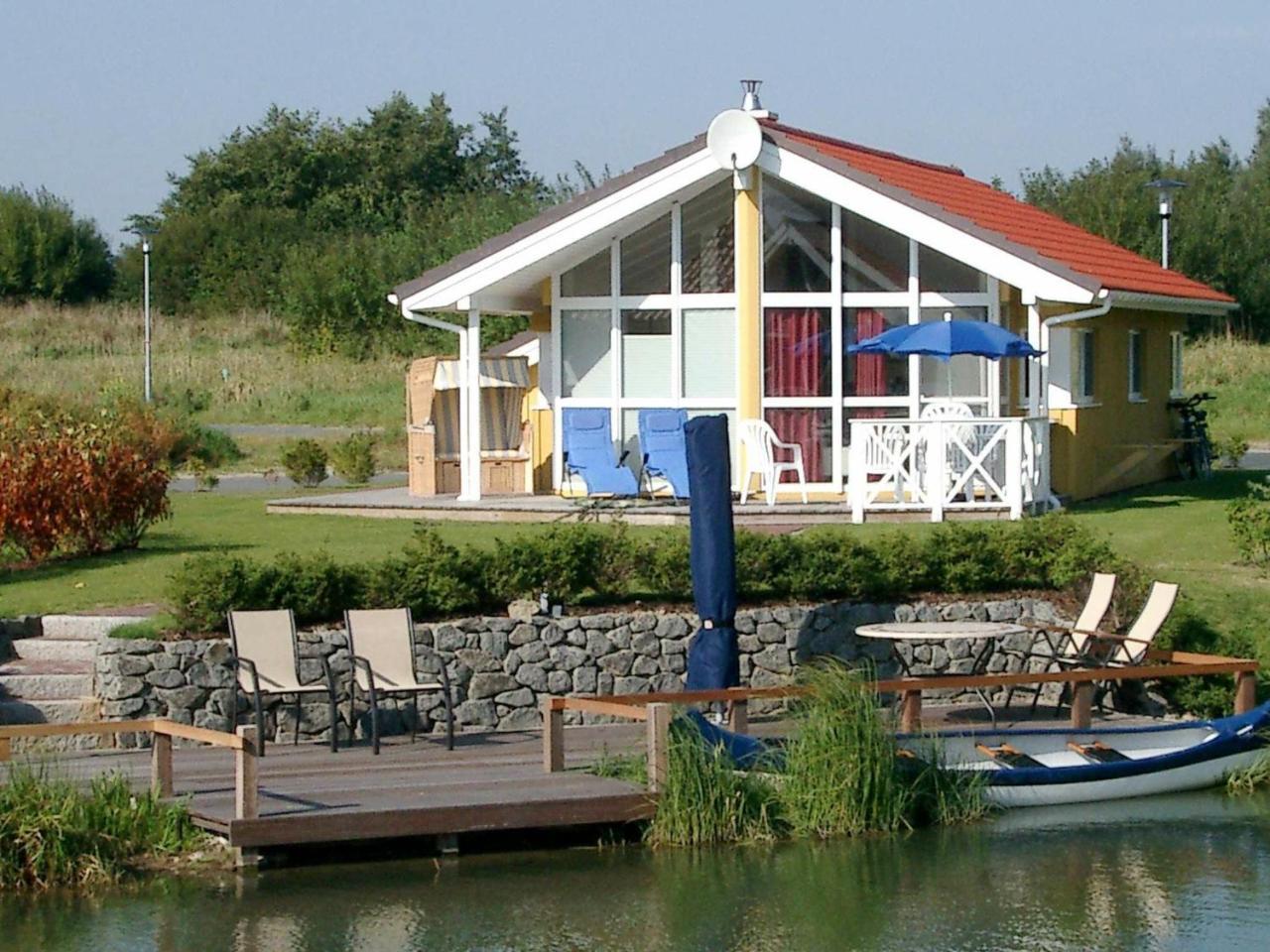 6 person holiday home in Otterndorf — 4-Star Luxury Hotel in Otterndorf, Germany