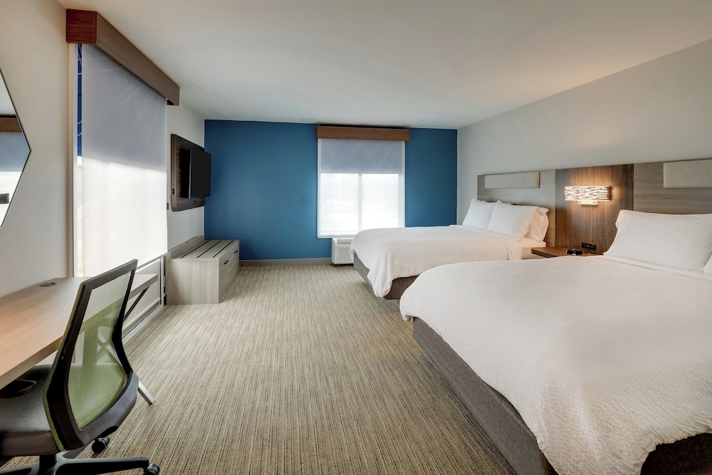 Holiday Inn Express Hotel & Suites Hinesville East Fort Stewart - photo 67