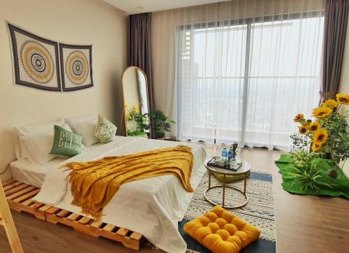 Capsule Ecopark - carbon neutral hotel in Hung Yen