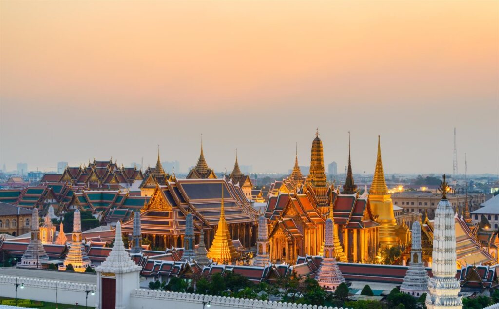 Chatrium Residence Riverside — 5-Star Luxury Hotel in Bangkok, Thailand