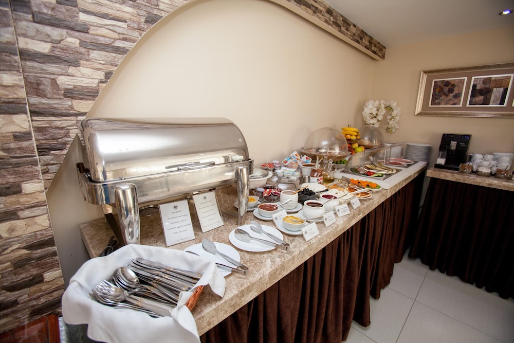 מזון ומשקאות