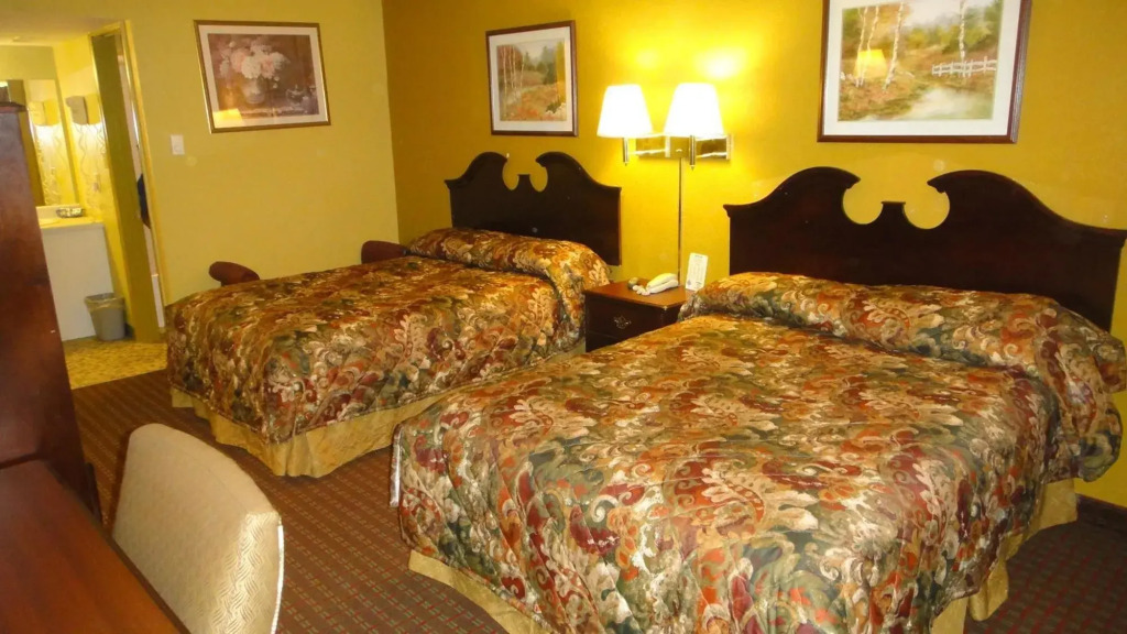 Relax Inn St. Robert — Saint Robert — photo 2