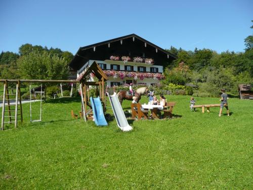 Adlerhof - carbon neutral hotel in Samerberg