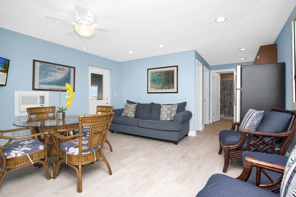 Sunset Cove Beach Resort - photo 109