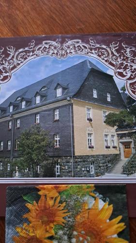 Keller's Quartier im Burghotel — hotel in Lichtenberg