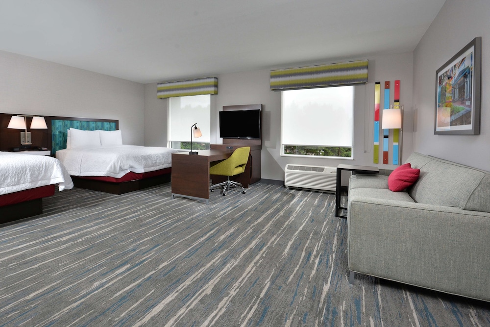Hampton Inn & Suites by HIlton Charlotte North I 485 - photo 16